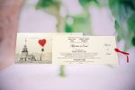 Invitatii nunta inima rosie peisaj si balon