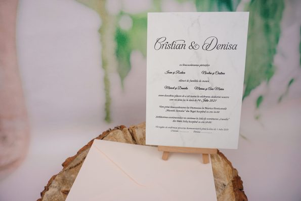 Invitatii nunta simple albe 14 x 19.7 cm