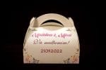 Cutii de Prajituri de 500g albe cu flori 17 x 10 x 14.5 cm