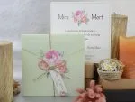 Invitatii nunta carton mat floral plic cartonas lista familiilor 16 x 16 cm