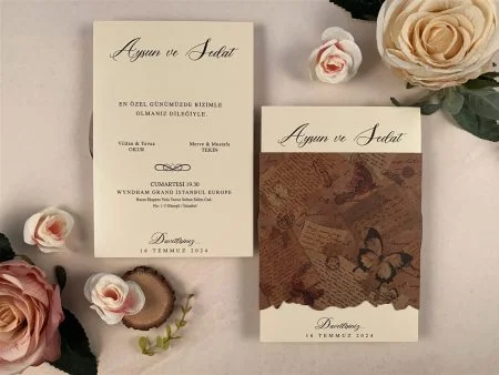 Invitatii nunta crem maro model deosebit 13.7 x 19.9 cm