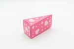 Cutii de Prajituri roz in forma de triunghi 15 x 7 x 7.5 cm