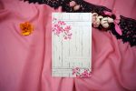 Invitatii nunta model tip chenar vintage si flori 11.9 x 19.5 cm