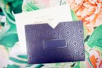 Invitatii nunta cu carton mat si eticheta pentru numele invitatilor 23 x 16 cm