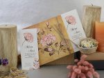 Invitatii nunta mate model floral roz 13 x 19 cm