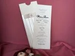 Invitatii nunta crem cu fundita cu perluta 10 x 25 cm