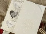 Invitatii nunta decupaj forma de inimioare 16 x 16 cm