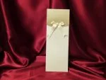 Invitatii nunta crem aurie cu fundita satinata  25 x 9 cm