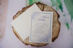 Invitatii nunta flori lavanda lila 13.5 x 20 cm
