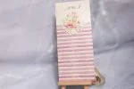 Invitatii nunta dungi orizontale roz si model floral 22 x 10 cm