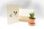 Invitatii botez personalizabile model barza cu bebelus 13