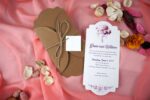 Invitatii nunta din carton craft printat cu flori