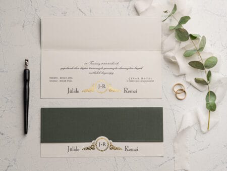 Invitatii nunta verde cu auriu personalizare inclusa in pret