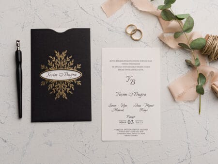 Invitatii nunta eleganta neagra cu detalii aurii