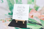 Invitatii nunta eleganta cu plic negru si carton gros alb