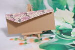 Invitatii nunta model flori roz carton mat