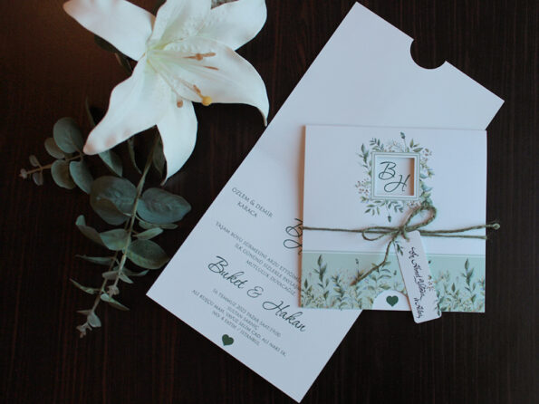 Invitatii nunta clasica verde personalizare inclusa