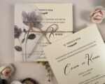 Invitatii nunta elegante crem model floral