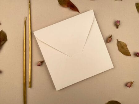 Plicuri bani elegante nunta 17 x 17cm crem