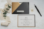 Invitatie nunta maro din carton 8