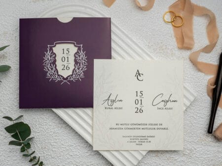 Invitatie nunta visiniu din carton 9×10