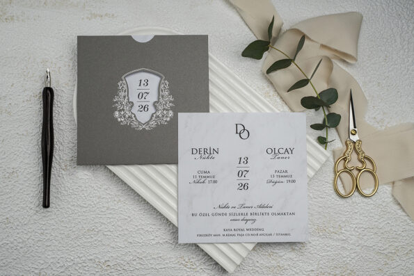 Invitatie nunta gri din carton 13x13cm ǀ e-Marturii.ro