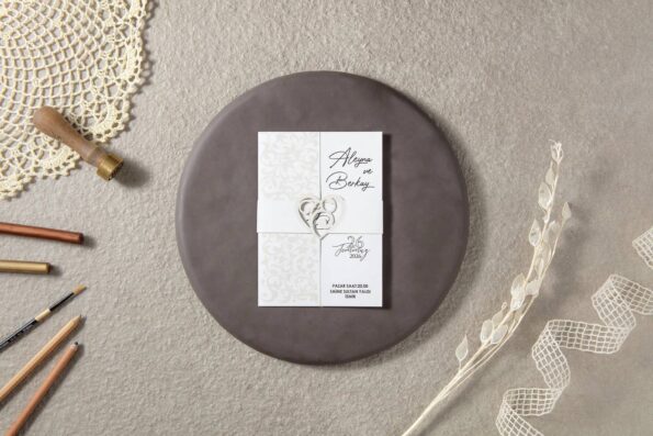 Invitatie nunta alba 7125