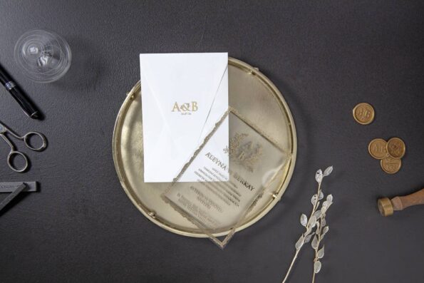 Invitatie nunta aurie plexiglas 7080