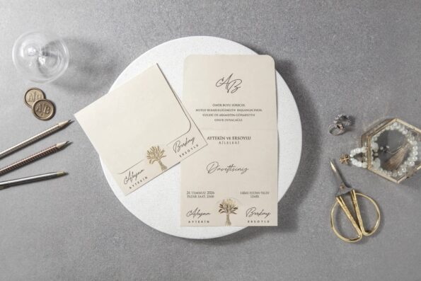 Invitatie nunta crem 7107