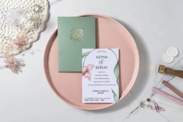 Invitatie nunta cu plic verde 7124